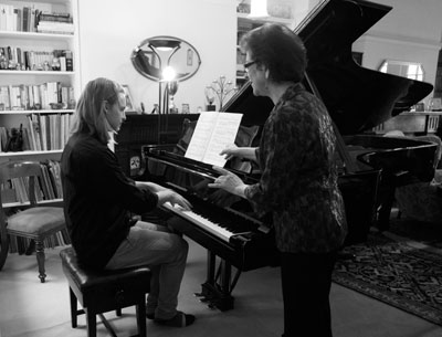 Vanya Elias-Jose teaching Piano
